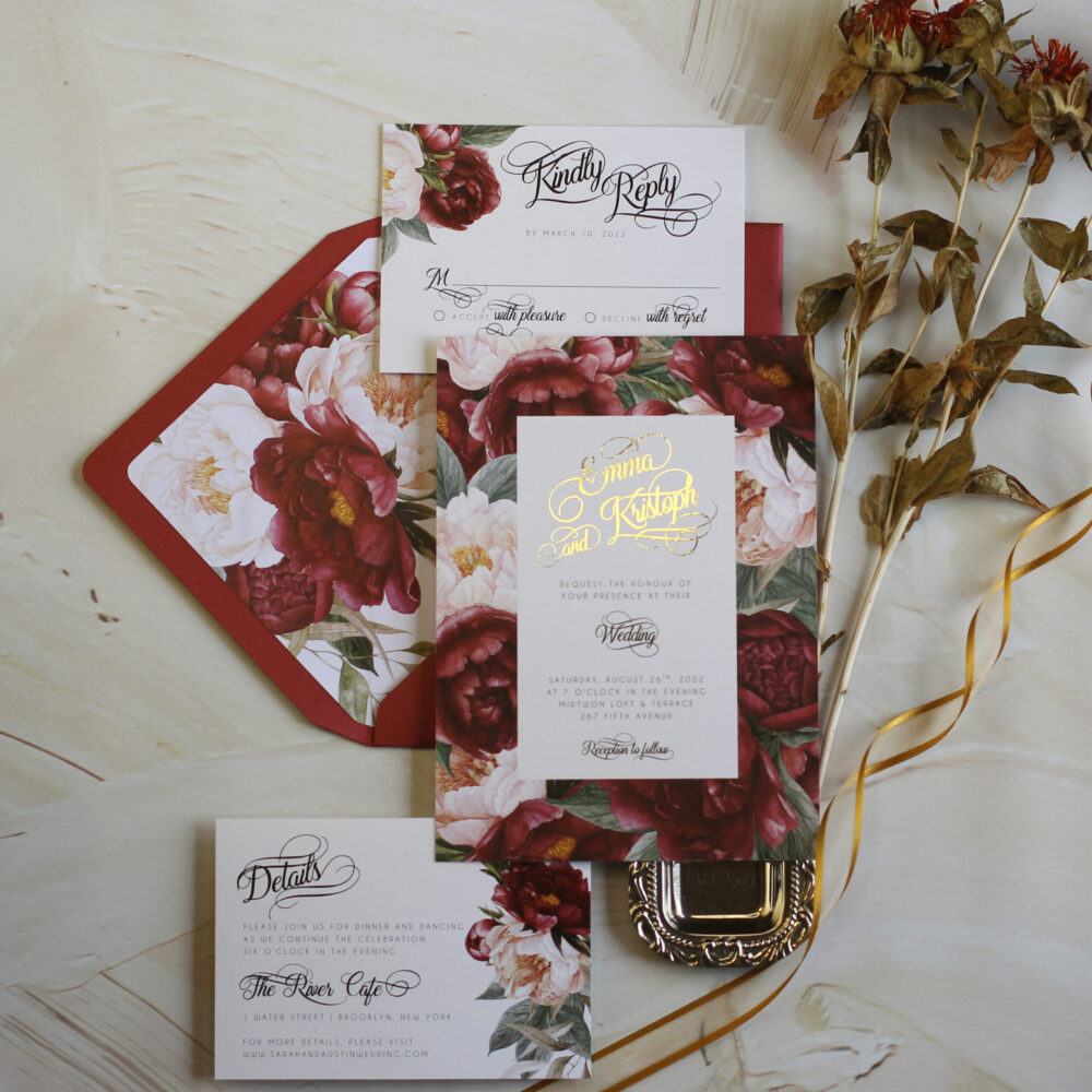 Invitacion Hotstamping Peonías Bordó