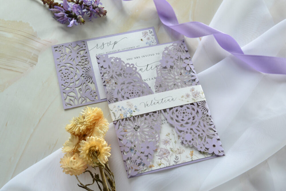 Tarjeta Láser 62 - Flores y Mariposas - Imagen 2