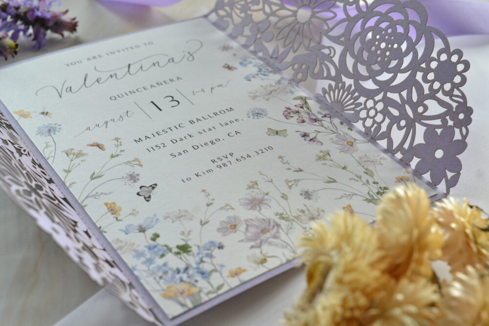 Tarjeta Láser 62 - Flores y Mariposas - Imagen 3