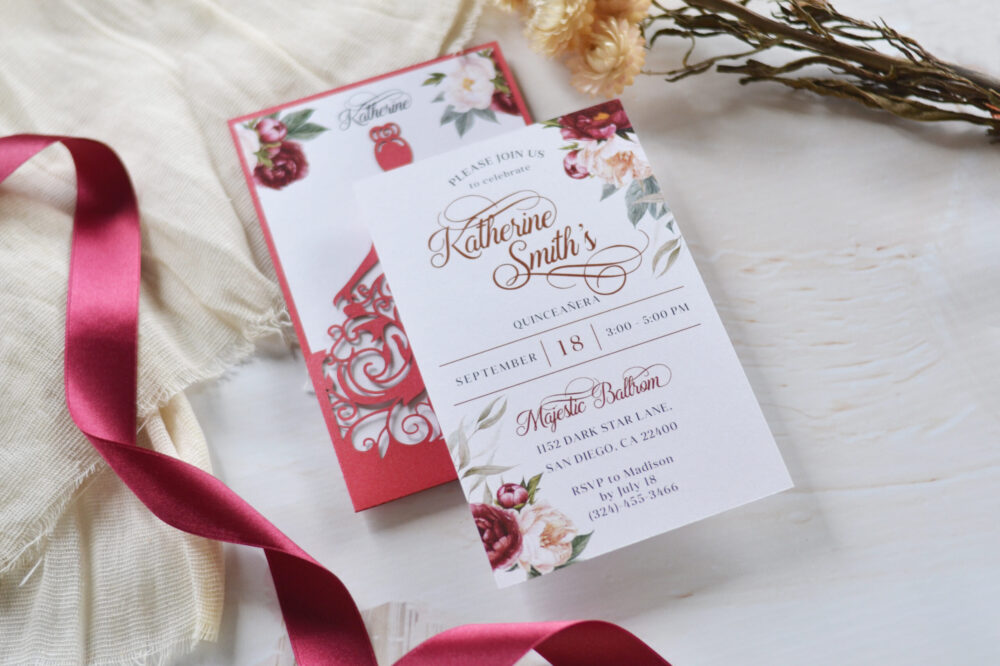 Tarjeta Láser 46 - Vestido Quinceañera Peonías rojas - Imagen 3
